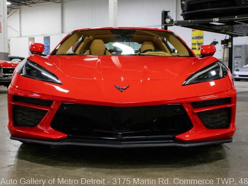 Used 2021 Chevrolet Corvette Stingray Premium Cpe w/ Z51 Performance Package RWD image 13