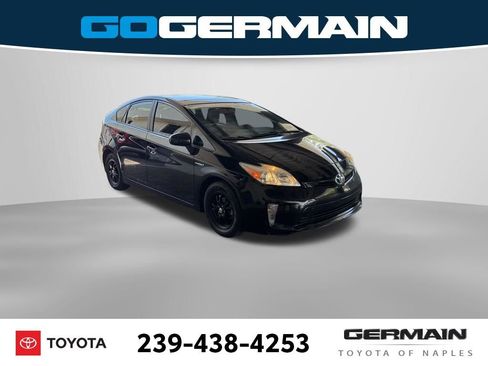 Used 2013 Toyota Prius Four w/ Deluxe Solar Roof Pkg FWD image 10