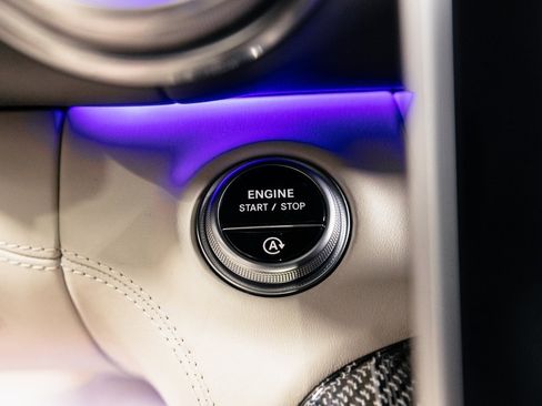 Used 2022 Mercedes-Benz SL 63 AMG 4MATIC image 16