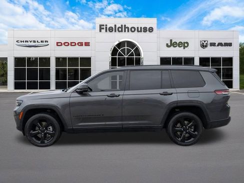 Used 2023 Jeep Grand Cherokee L Laredo image 22