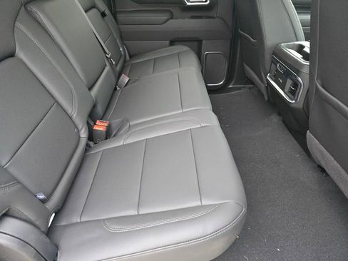 New 2025 GMC Sierra 2500 SLT w/ SLT Premium Package image 25