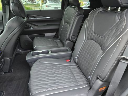 New 2026 INFINITI QX60 Autograph w/ Dark Cargo Package image 16