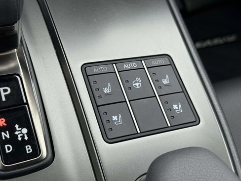 Used 2025 Lexus UX 300h AWD image 24