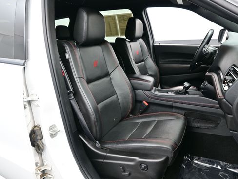 Used 2024 Dodge Durango GT image 14