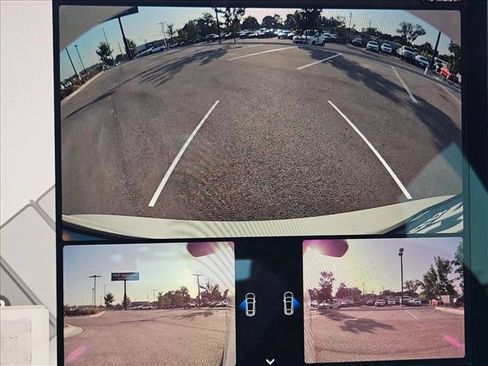 Used 2022 Tesla Model 3 Standard Range RWD image 15