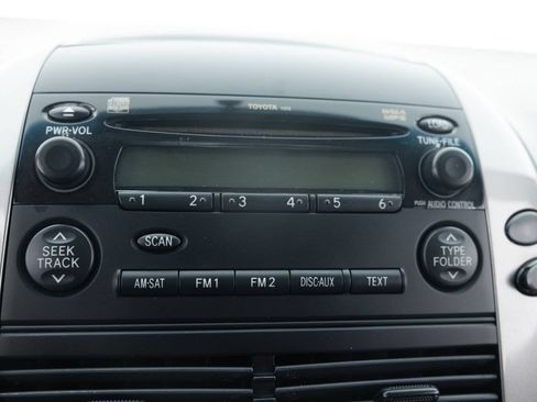 Used 2007 Toyota Sienna LE FWD image 31
