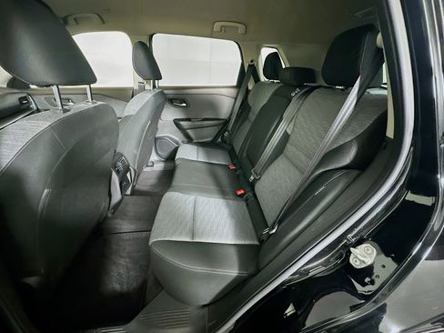 Used 2023 Nissan Rogue SV FWD image 28