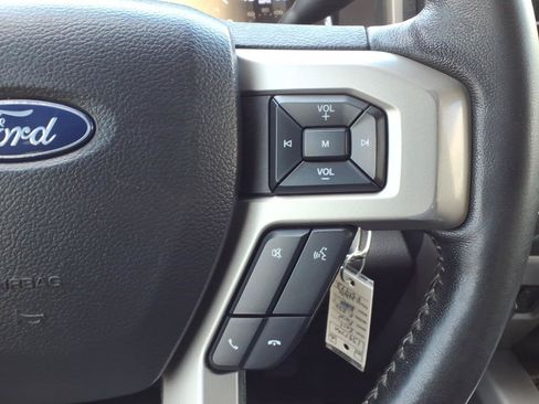 Used 2019 Ford F250 Lariat w/ Lariat Value Package AWD/4WD image 31