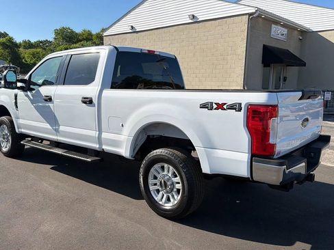 Used 2019 Ford F250 XLT AWD/4WD image 3