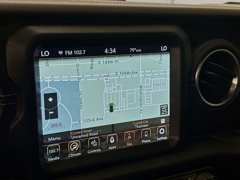 Used 2021 Jeep Wrangler Unlimited Sahara w/ Cold Weather Group AWD/4WD image 22