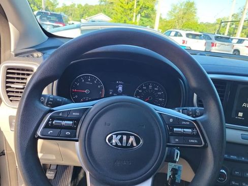 Used 2020 Kia Sportage LX w/ LX Popular Package FWD image 18