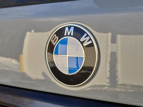 Used 2025 BMW X7 xDrive40i w/ M Sport Package image 30