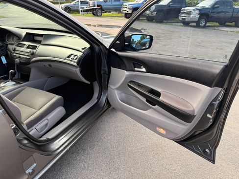 Used 2012 Honda Accord LX image 26