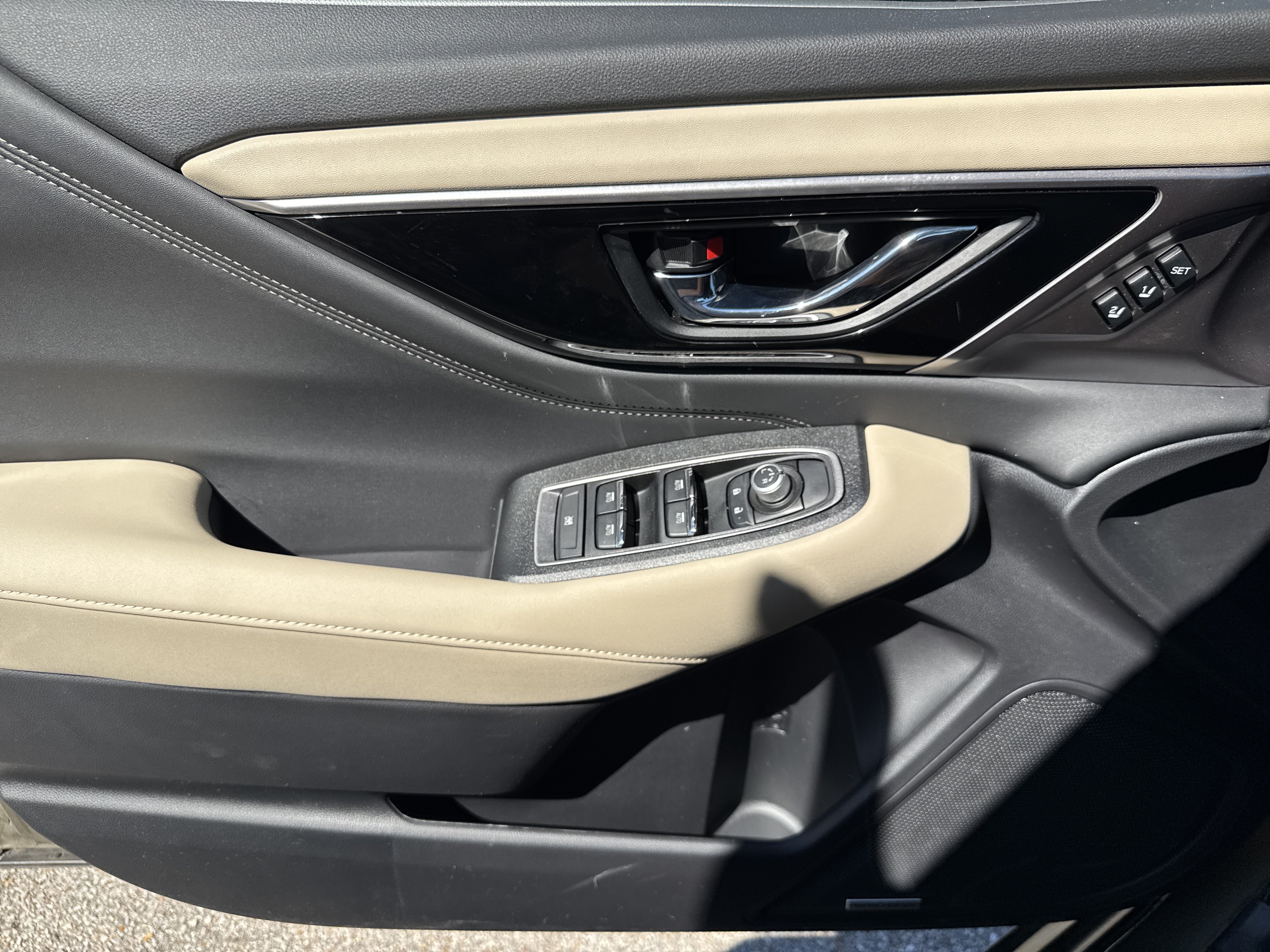 Certified 2024 Subaru Outback Limited AWD/4WD image 14