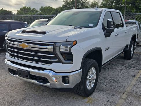 Certified 2024 Chevrolet Silverado 2500 LTZ w/ LTZ Premium Texas Edition AWD/4WD image 4