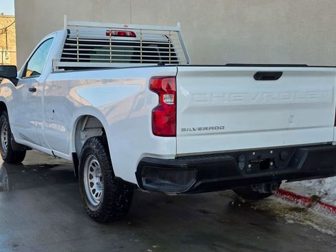 Used 2022 Chevrolet Silverado 1500 W/T w/ WT Value Package image 6