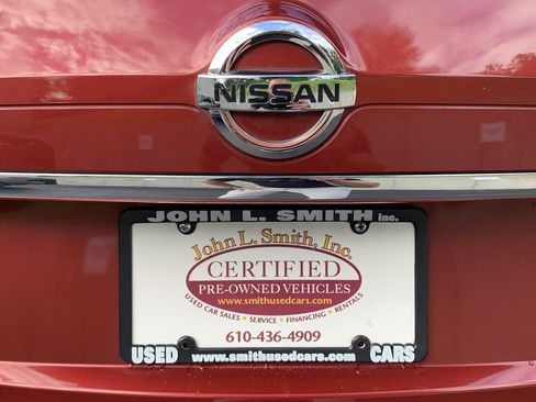 Used 2015 Nissan Rogue S AWD/4WD image 27
