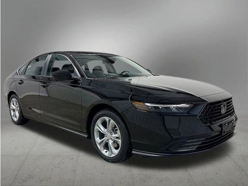 New 2025 Honda Accord LX image 8