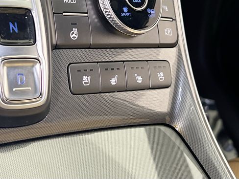 Used 2023 Hyundai Santa Fe Calligraphy image 21