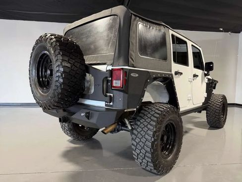 Used 2017 Jeep Wrangler Unlimited Sport w/ Quick Order Package 24S AWD/4WD image 4