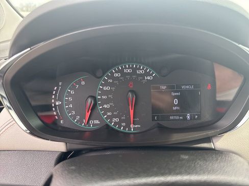 Used 2020 Chevrolet Trax LT w/ Sun & Sound Package image 6