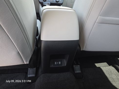 Certified 2026 Hyundai Tucson SE FWD image 18