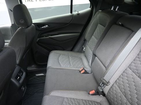Used 2021 Chevrolet Equinox LT FWD image 22