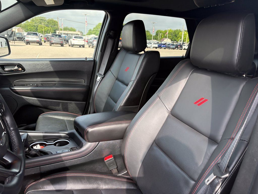 Used 2025 Dodge Durango R/T AWD/4WD image 11