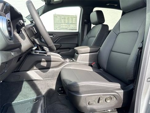 New 2026 Chevrolet Colorado LT image 6