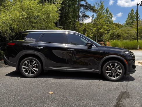 Used 2023 INFINITI QX60 Luxe w/ Vision Package FWD image 4