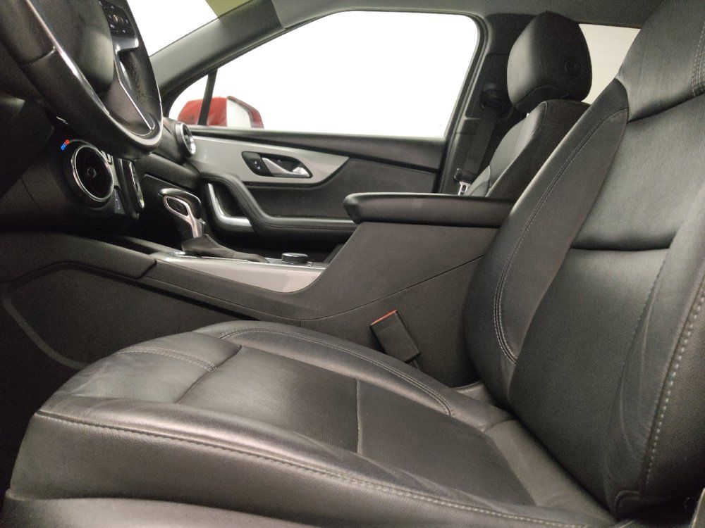 Used 2019 Chevrolet Blazer LT FWD image 17