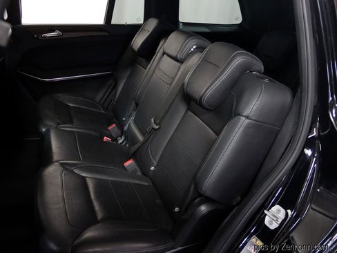 Used 2017 Mercedes-Benz GLS 550 4MATIC w/ Driver Assistance Package image 13