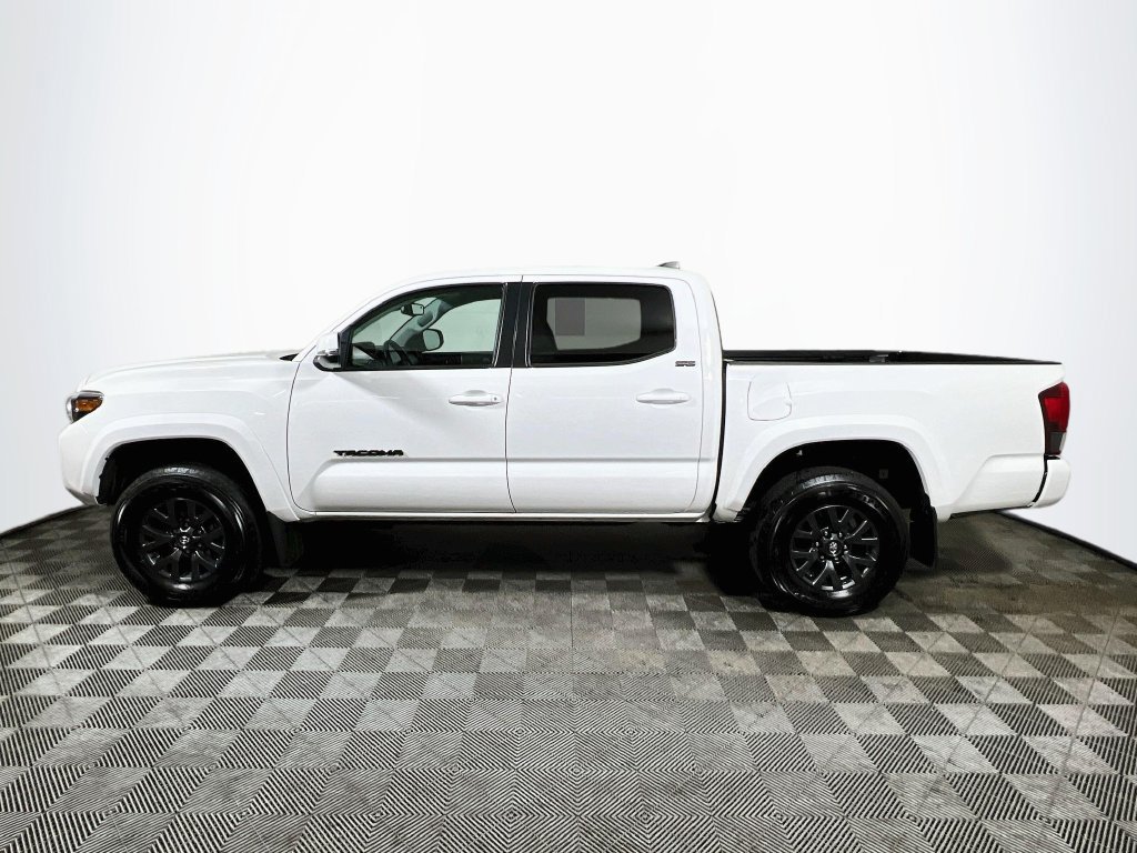 Certified 2023 Toyota Tacoma SR5 w/ Technology Package AWD/4WD image 4