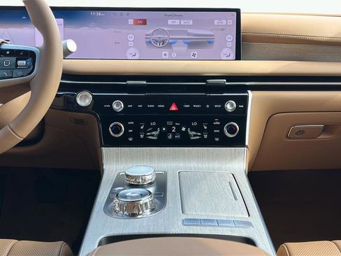 New 2026 Genesis G80 2.5T Advanced image 18