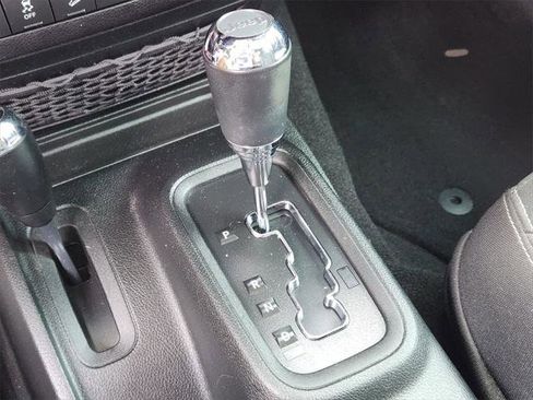 Certified 2017 Jeep Wrangler Sahara w/ Connectivity Group image 24