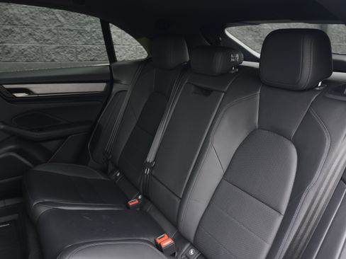 Used 2024 Porsche Macan 4 Electric AWD/4WD image 34