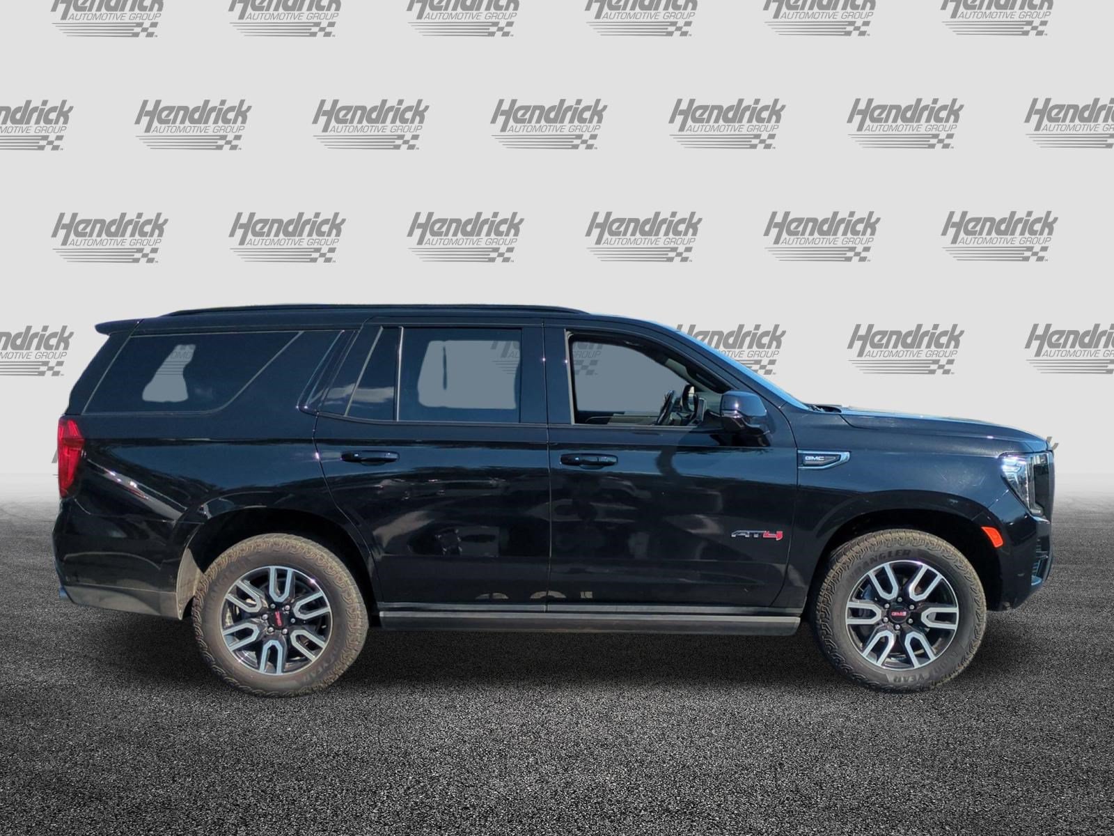 Used 2024 GMC Yukon AT4 AWD/4WD image 11