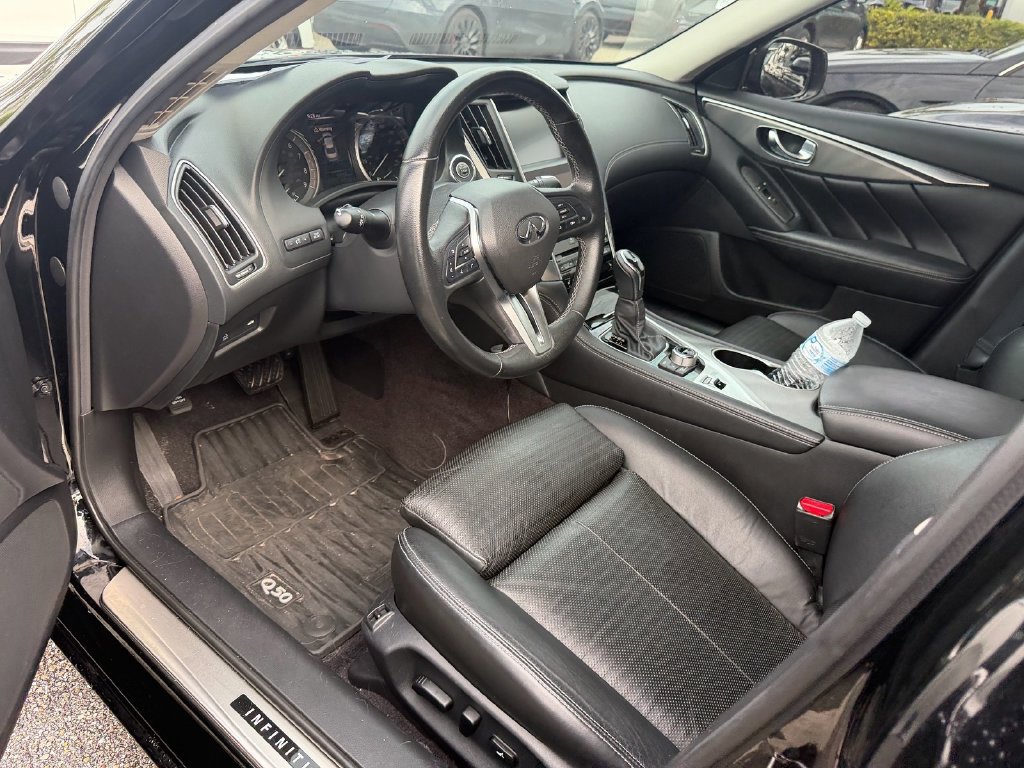 Used 2019 INFINITI Q50 Signature Edition w/ Cargo Package (L96) RWD image 6