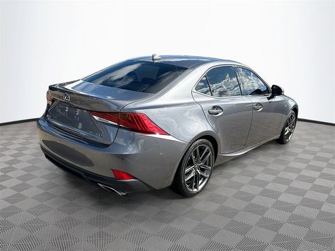 Used 2019 Lexus IS 300 image 6