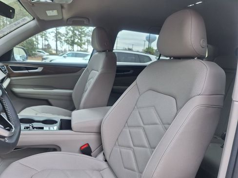New 2026 Volkswagen Atlas SE image 11