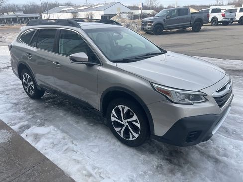 Used 2020 Subaru Outback Limited w/ Tech Package 2 image 2