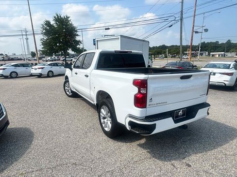 Used 2022 Chevrolet Silverado 1500 Custom RWD image 14