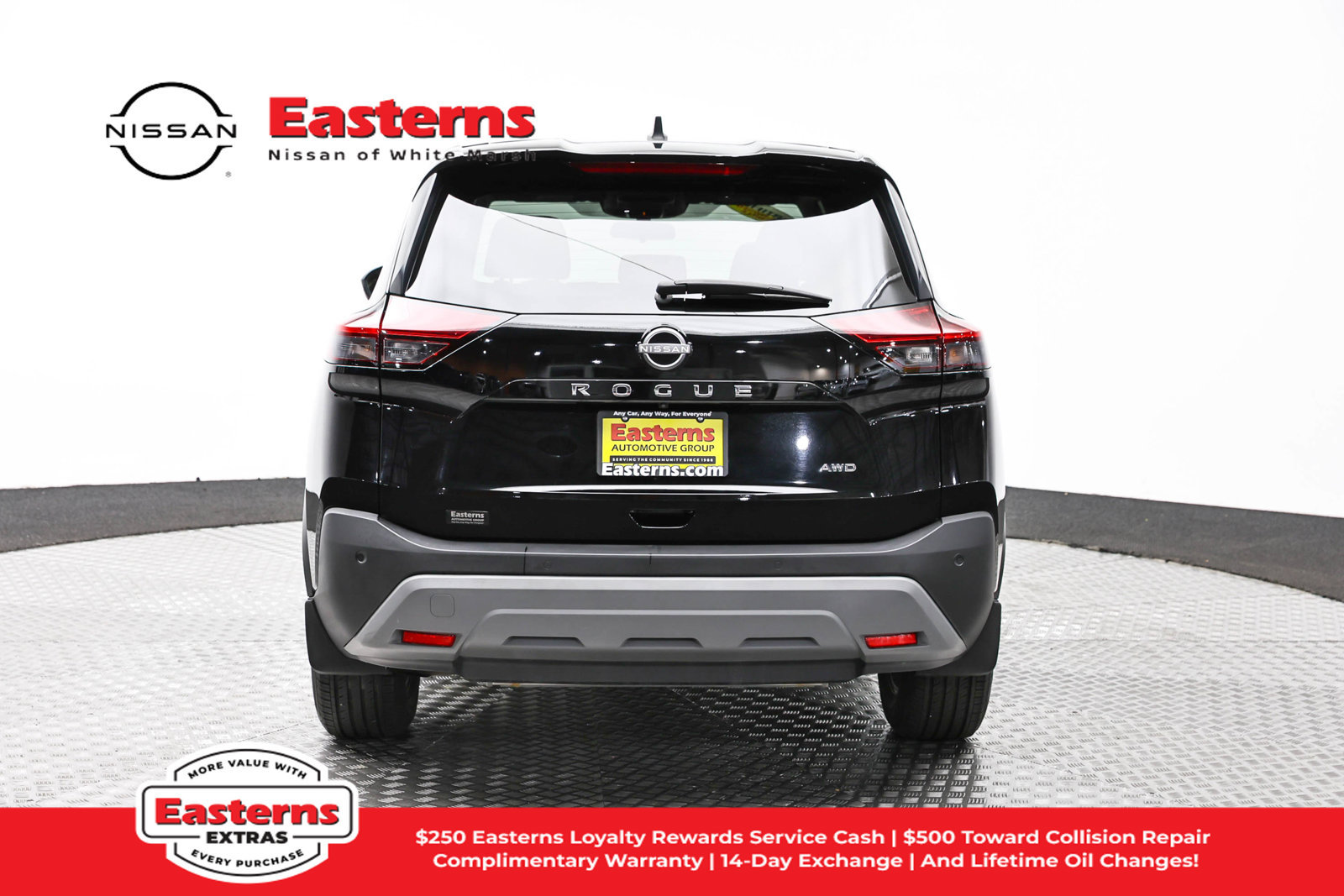 Used 2023 Nissan Rogue S AWD/4WD image 6
