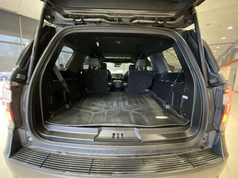 Used 2019 Ford Expedition Limited w/ Equipment Group 301A image 27