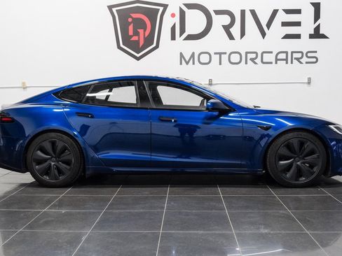 Used 2022 Tesla Model S image 11