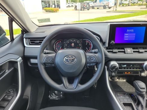 Certified 2025 Toyota RAV4 LE FWD image 17