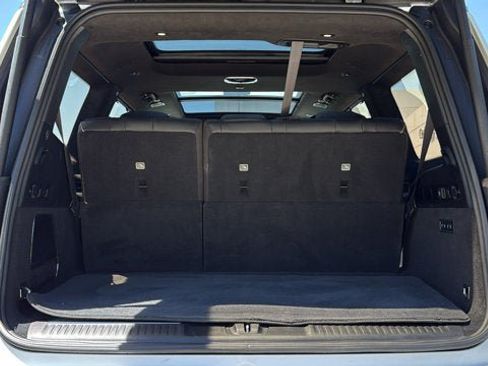 Certified 2023 Jeep Grand Wagoneer Series III AWD/4WD image 31