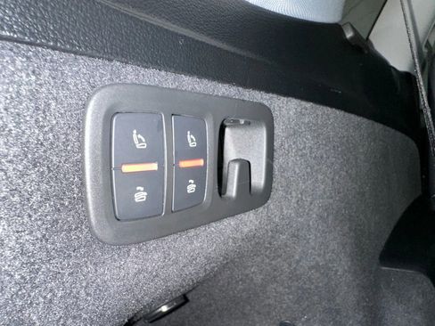 Used 2021 Audi Q7 3.0T Premium Plus image 40