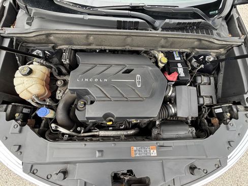 Used 2017 Lincoln MKX Reserve w/ Driver Assistance Package image 46