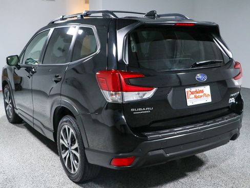 Used 2020 Subaru Forester Limited w/ Popular Package #3 AWD/4WD image 9